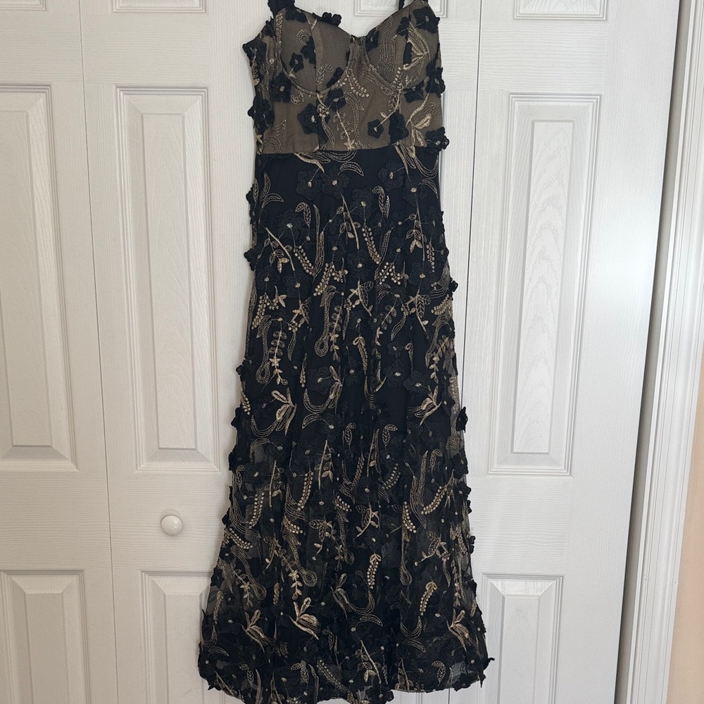 L'ATISTE Strapless Black and Gold Dress